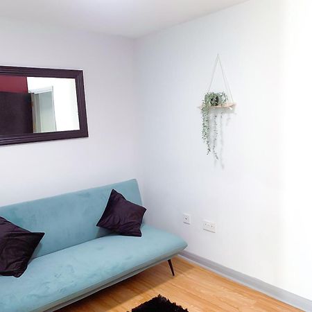 Lovely, Cosy & Central 3 Bed House Near Station Gillingham  Kültér fotó
